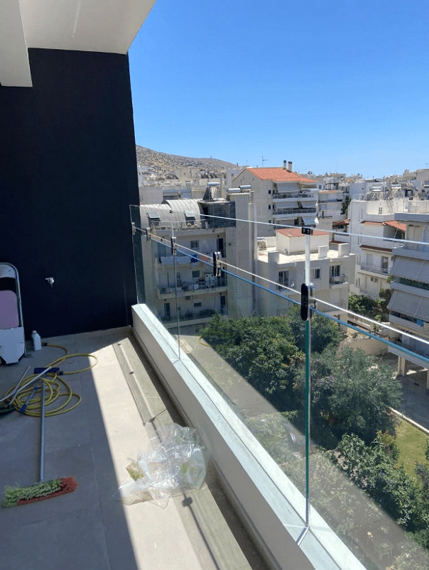 Τοποθέτηση plexiglass